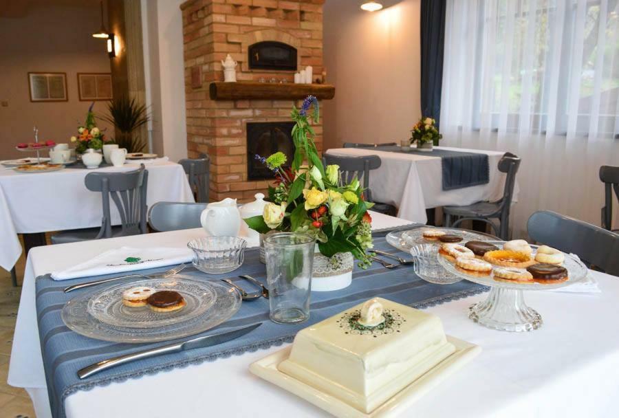 Somhegyi Öreg Hársfák Major Vendégház Bakonybél Exterior foto